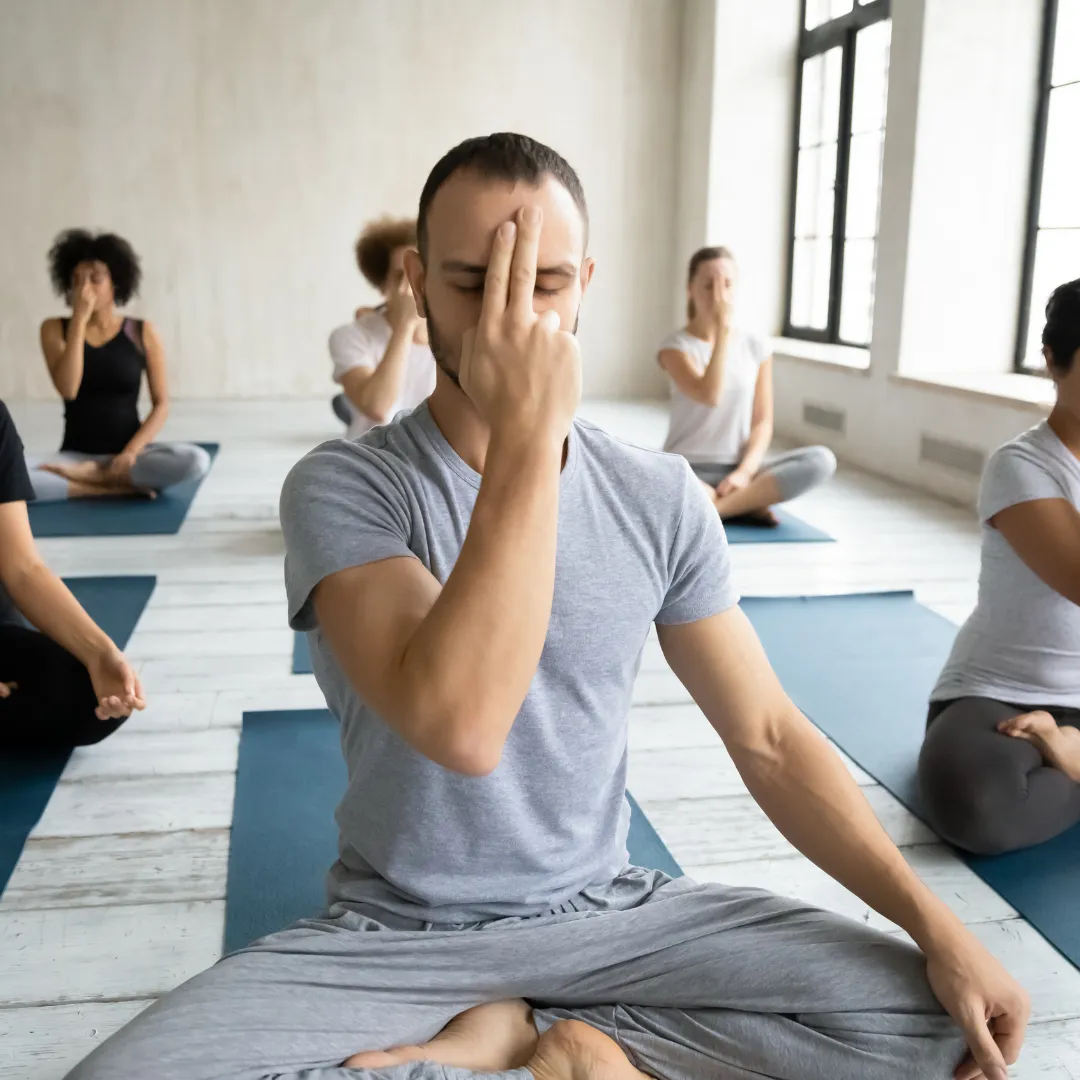 Atemcoaching Yoga - Gruppentraining im GoldenYogaLoft Ansbach