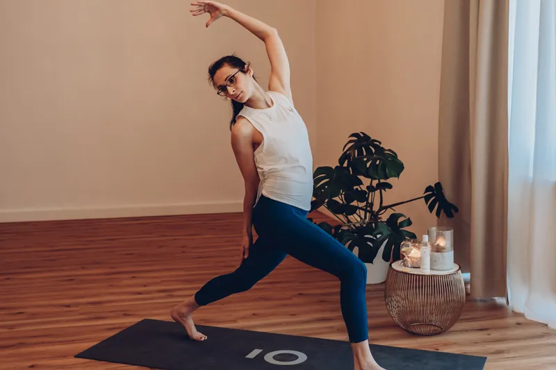Gentle Yoga Flow im Golden Yogaloft