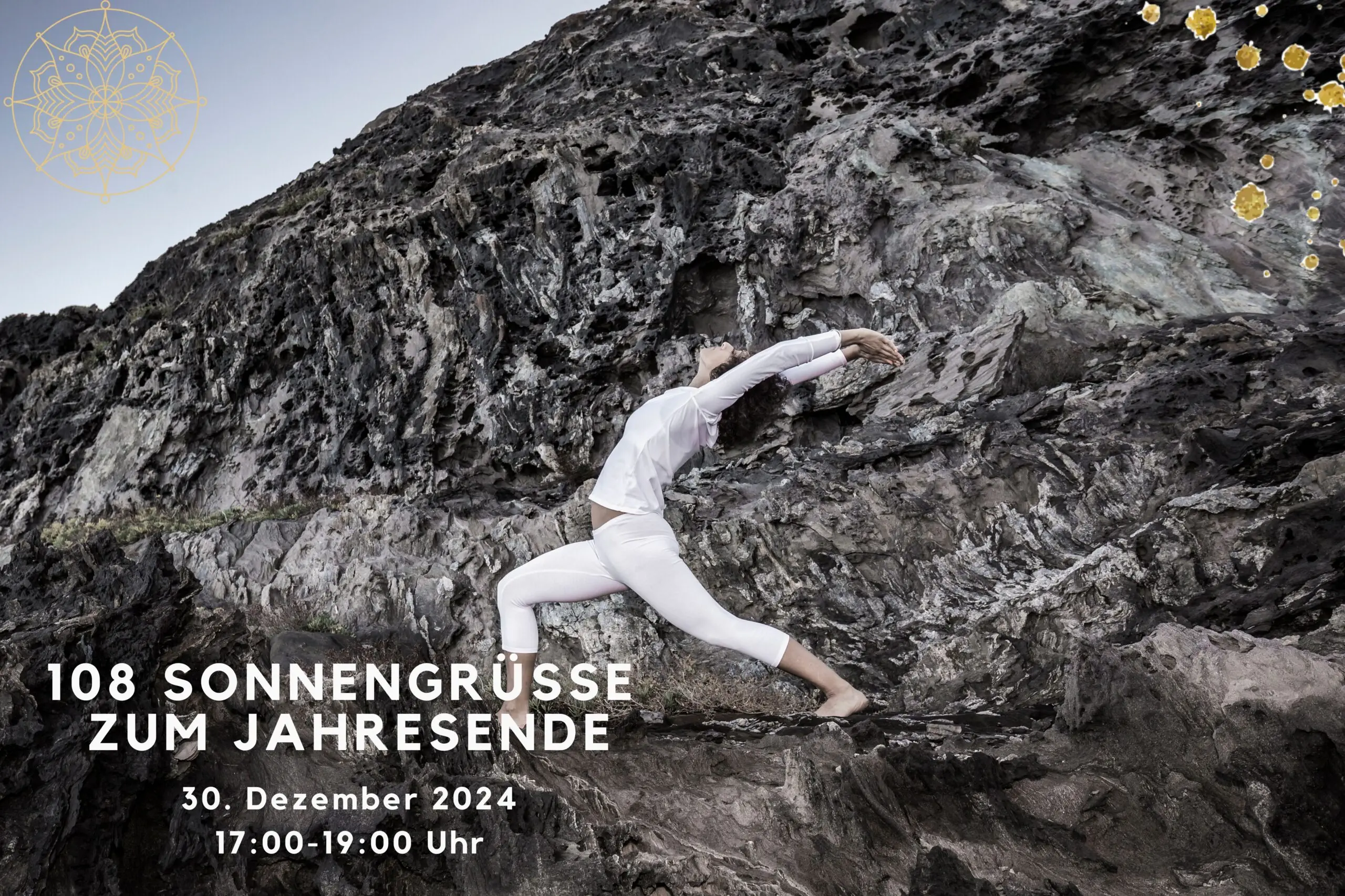 108 SG Bild für für Homepage quer Kurse & Specials 108 Sonnengrüße zum Jahresende am 30.12.2024 im Golden Yogaloft Ansbach