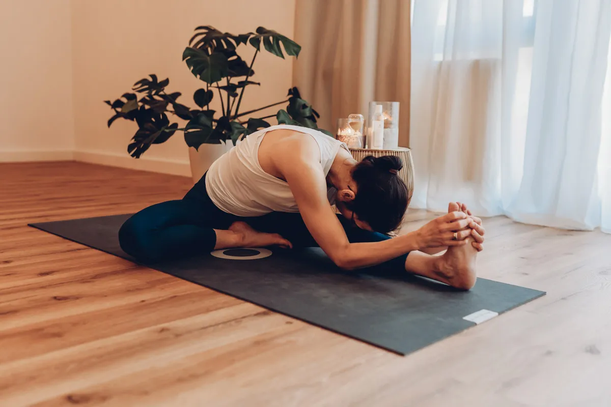 Golden Yoga Loft -Yoga für den Rücken
